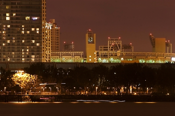 포토 JPG 해외이미지 구름 야경 사람없음 야외 건물 도시풍경 항구 고층빌딩 미국 캘리포니아 해외202004 해외포토 자연요소 건축물 북아메리카 교통시설 풍경 빌딩 도시 야간 파일형식 풍경_경치 이미지허브