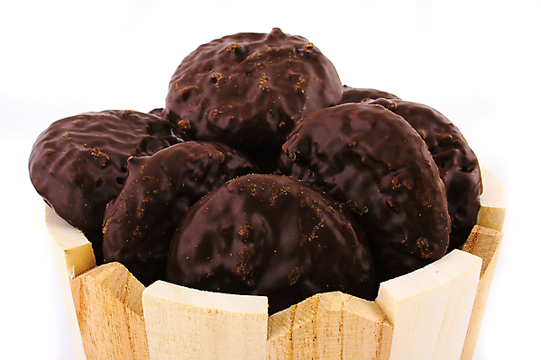 포토 JPG 해외이미지 음식 조각 재료 디저트 발렌타인데이 사랑 사람없음 갈색 쿠키 케이크 초콜릿 어둠 블록 우유 견과류 바 달콤 맛 매끈함 설탕 굽기 칼로리 코코아 고립 깨짐 해외202004 해외포토 감정 음료 컬러 컨셉 데이이벤트 유제품 감각 구이 파일형식 이미지허브