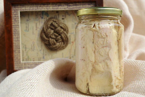 포토 JPG 해외이미지 1 접시 음식 바다 조각 재료 유리 건강 어류 스테이크 요리 사람없음 물 식사 샐러드 오픈 항아리 스페인 캔 상품 정상 컨테이너 자르기 참치 먹기 해산물 싱글 올리브 소금 북쪽 통조림 점심식사 노크 사일로 혼자 해외202004 해외포토 자연요소 식기 열매 유럽 산업 모션 재질 서양음식 수중동물 도자기 방향 파일형식 이미지허브