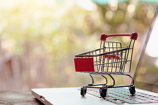 포토 JPG 해외이미지 산업 종이 컨셉 돈 인터넷 비즈니스 휴가 주택 사람없음 노트북 쇼핑 세일 상점 디지털 웹 카트 화물 시장 E 구매 상품 가격 사이버 상업 소매 온라인 물류 전자상거래 매각 목록 무료 공급 해외202004 해외포토 알파벳 건물 전자제품 운송업 재산 파일형식 이미지허브