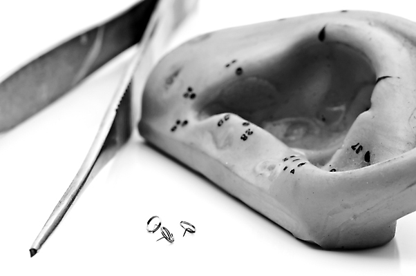 포토 JPG 해외이미지 모델 전통 아시아 백그라운드 컨셉 신체 텍스트 흑백 건강 사람없음 약 건강관리 금속 검은색 중국 침묵 흰색 공구 닫기 허브 귀 부드러움 테라피 돌봄 해외202004 해외포토 식물 나라 컬러 의학 모션 재질 촬영기법 관리 신체부위 뷰티 소리 도구 감각 파일형식 이미지허브