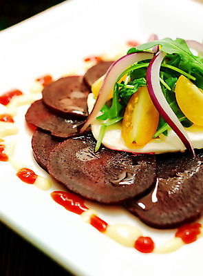 포토 JPG 해외이미지 음식 토마토 채소 양파 치즈 사람없음 빨간색 초록색 빛 샐러드 로켓 신선 맛 향기 메인요리 비트 식초 채식주의자 해외202004 해외포토 컬러 컨셉 유제품 채식 냄새 파일형식 이미지허브