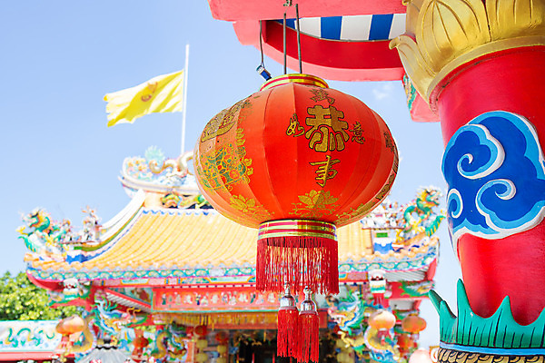 포토 JPG 해외이미지 전통 외관 아시아 종교 종이 문화 선 여행 불교 건축양식 태국 하늘 휴가 새로움 매달리기 미술 동양인 사람없음 건물 장식 빨간색 빛 믿음 축제 중국 황혼 새벽 용 등불 축하 사찰 야간 연도 신성 동쪽 빛망울 말레이시아 광 사당 숭배 차이나타운 해외202004 해외포토 자연요소 건축물 건축 감정 나라 컬러 컨셉 종교건축 모션 문화예술 조명 인종 관광지 일몰 방향 파일형식 이미지허브