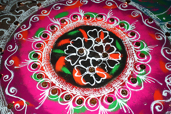 포토 JPG 해외이미지 전통 디자인 종교 문화 패턴 미술 사람없음 컬러풀 축제 램프 인도인 힌두교 해외202004 해외포토 외국인 컬러 무늬 문화예술 조명 동양인 파일형식 이미지허브