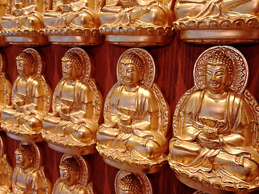 포토 JPG 해외이미지 전통 아시아 종교 문화 조각 컨셉 불교 태국 사람없음 믿음 중국 골동품 황금 소중 해외202004 해외포토 감정 나라 파일형식 이미지허브