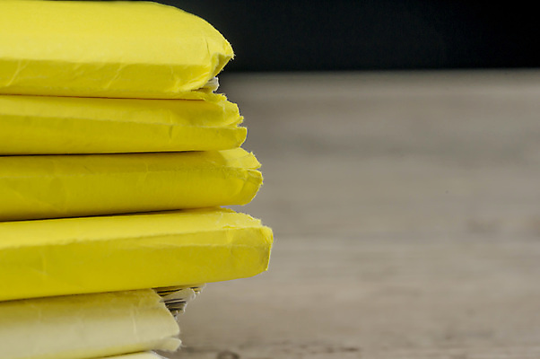 포토 JPG 해외이미지 교육 종이 비즈니스 스트레스 사람없음 책 사무실 쌓기 자료 시험 정보 흰색 업무 준비 문서 파일 폴더 시스템 수납 공학 혼란 많음 해외202004 해외포토 컬러 컨셉 모션 작업 파일형식 이미지허브