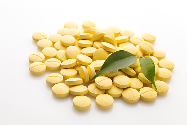 포토 JPG 해외이미지 식물 라이프스타일 웰빙 음료 백그라운드 잎 다이어트 자연 건강 사람없음 치료 초록색 알약 약 노란색 먹기 허브 유기농 고립 돌봄 복용 해외202004 해외포토 컬러 의학 모션 생활 생태계 파일형식 이미지허브