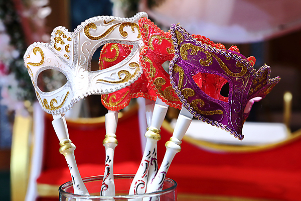 포토 JPG 해외이미지 전통 드레스 여자 얼굴 백그라운드 크리스마스 유리 추상 휴가 새로움 가면 미술 사람 사람없음 장식 빨간색 컬러풀 파티 머리 검은색 축제 어둠 희망 이탈리아 꿈 할로윈 흰색 축하 황금 신비 연도 제비꽃 입술 질감 복고 베네치아 공상 해외202004 해외포토 옷 기념일 꽃 감정 유럽 컬러 컨셉 무늬 재질 문화예술 이벤트 신체부위 파일형식 이미지허브