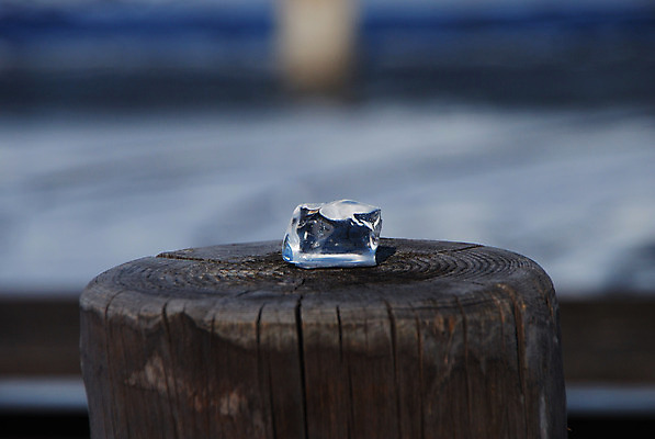 포토 JPG 해외이미지 백그라운드 크리스마스 유리 날씨 휴가 스키 산 파노라마 사람없음 야외 물 파란색 햇빛 젖음 흰색 투명 액체 고급 시원함 오브젝트 마법 고체 폭설 눈내림 해외202004 해외포토 자연요소 기념일 컬러 컨셉 재질 겨울스포츠 눈_날씨 촬영기법 태양 자연재해 파일형식 이미지허브