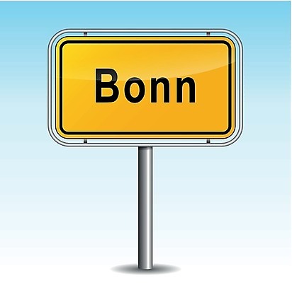 EPS 해외이미지 디자인 도로 일러스트 독일 노란색 금속 도시 표지판 방향 심볼 사인 시작 도로표지판 엽서 환영 고립 해외202004 해외일러스트 유럽 길 컬러 교통시설 재질 알림판 편지 파일형식 벡터 이미지허브