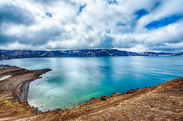 포토 JPG 해외이미지 구름 호수 자연 하늘 산 아이슬란드 풍경 사람없음 야외 내부 물 파란색 하이킹 큼 빙하 화산 분화구 내추럴 산악지대 깊이 지열 해외202004 해외포토 자연요소 유럽 컬러 레저 크기 생태계 파일형식 이미지허브