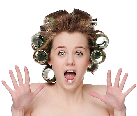 포토 JPG 해외이미지 헤어스타일 응시 여자 한명 상반신 20대 성인 앞모습 손들기 놀람 외침 흰배경 복고 헤어롤 성인여자한명만 해외202004 해외포토 1 시선 감정 뷰포인트 백그라운드 모션 표정 사람 청년 소리 흰색 미용용품 여자한명만 성인여자만 파일형식 이미지허브