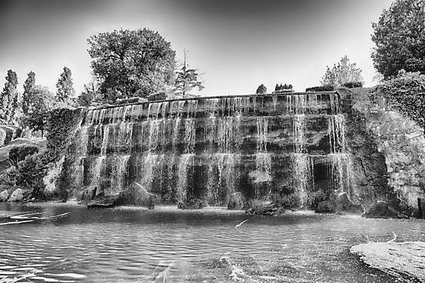 포토 JPG 해외이미지 나무 구름 계절 공원 유럽 호수 백그라운드 자연 하늘 새로움 풍경 사람없음 야외 초록색 물 도시풍경 정원 봄 이탈리아 산책 폭포 흰색 도시 로마 분수 지역 일반 대칭 인공 해외202004 해외포토 자연요소 식물 공공시설 나라 컬러 컨셉 휴식 생태계 파일형식 이미지허브