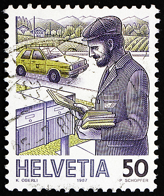 포토 JPG 해외이미지 남자 유럽 종이 통신 교통시설 기념 사람 취미 사람없음 사무실 수확 골동품 구멍 편지 수집 우체부 스위스 서비스 복고 우표 취소 고립 옛날 이슈 중고 편지쓰기 해외202004 해외포토 직업 나라 교통 농업 비즈니스 기록 시설 파일형식 이미지허브