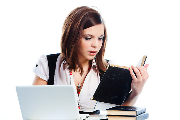 포토 JPG 해외이미지 백인 1 학생 여학생 교육 행복 학교 한명 웃음 성인 책 독서 머리 수집 교과서 긍정 문학 고립 지능 유일 문해 해외202004 해외포토 서양인 여자 감정 컨셉 교재 표정 사람 신체부위 파일형식 이미지허브