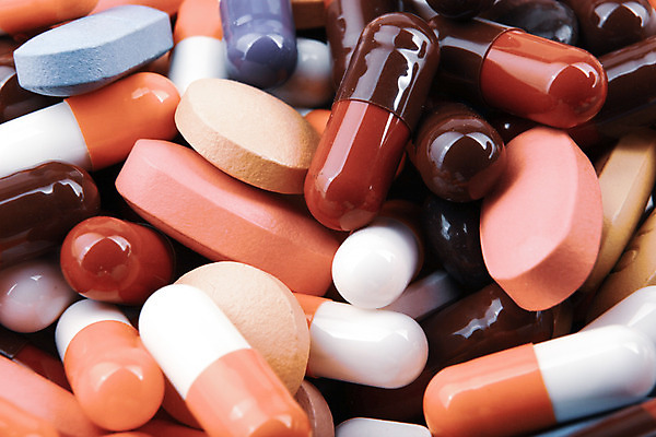 포토 JPG 해외이미지 백그라운드 컨셉 건강 병원 사람없음 치료 알약 약 고통 독약 닫기 질병 약국 만들기 처방 중독 조제 돌봄 심장병 진통제 치료제 헬프 항생제 해외202004 해외포토 감정 의학 모션 도움 파일형식 이미지허브