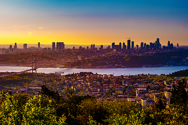 포토 JPG 해외이미지 나무 공원 실루엣 아시아 바다 여행 백그라운드 건축양식 교통시설 자연 하늘 이스탄불 파노라마 미술 사람 풍경 사람없음 건물 초록색 물 파란색 빛 강 반사 금속 검은색 봄 도시 야간 12월 대륙 칠면조 건너기 보스포루스 철강 해외202004 튀르키예 해외포토 자연요소 식물 건축물 계절 공공시설 건축 나라 컬러 교통 모션 재질 조류 문화예술 촬영기법 날짜 시설 생태계 파일형식 이미지허브