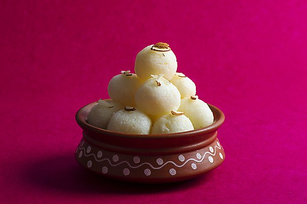 포토 JPG 해외이미지 디저트 사람없음 도자기 원형 사기그릇 인도음식 해외포토 도형 그릇 음식 동양음식 파일형식 이미지허브