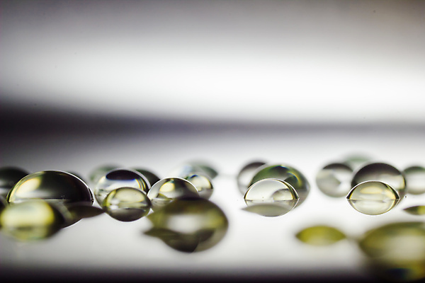 포토 JPG 해외이미지 모양 백그라운드 유리 벽지 표면 날씨 추상 사람없음 물 빛 컬러풀 반사 활발 물방울 신선 투명 액체 매끈함 순수 부드러움 광택 내추럴 강렬 해외202004 해외포토 자연요소 컬러 컨셉 무늬 재질 감각 파일형식 이미지허브