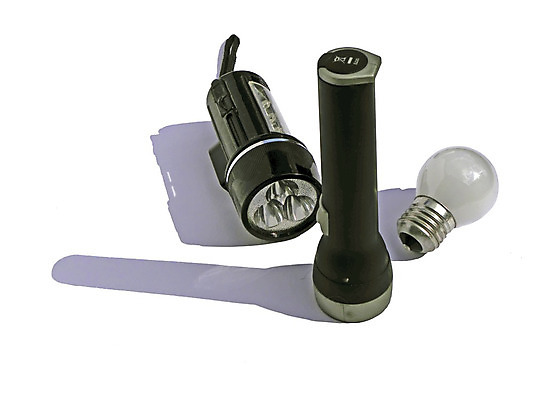 포토 JPG 해외이미지 디자인 선 백그라운드 추상 조명 사람없음 파란색 빛 우주 검은색 어둠 힘 장비 에너지 광선 램프 손전등 점 야간 방향 검색 쇼 전염 볼트 철탑 스포트라이트 영사기 빛망울 전압 공급 주도 강조 해외202004 해외포토 자연요소 컬러 무늬 탑 공구 예절 질병 감염 파일형식 이미지허브