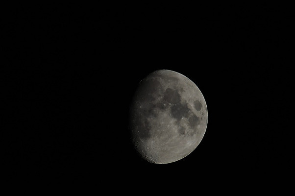 포토 JPG 해외이미지 별 바다 자연 하늘 풍경 사람없음 빛 우주 검은색 어둠 침묵 망원경 행성 인공위성 달 흰색 야간 저녁 은하계 장면 점성술 분화구 천문학 단계 여의주 수평선 해외202004 해외포토 자연요소 교육 컬러 통신 소리 생태계 화산 파일형식 이미지허브