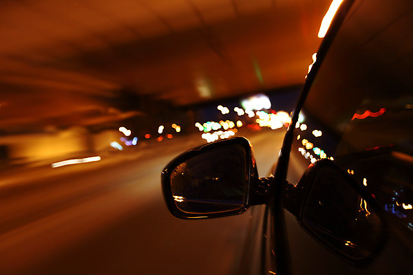 포토 JPG 해외이미지 야경 하늘 사람없음 야외 건물 도시풍경 레이싱 소프트포커스 아스팔트 해외202004 해외포토 건축물 도로 촬영기법 풍경 시합 도시 야간 파일형식 풍경_경치 이미지허브