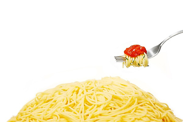 포토 JPG 스튜디오촬영 식기 음식 포크 식재료 재료 파스타 실내 스파게티 요리 사람없음 아웃포커스 쌓기 면류 면 국내포토 모션 서양음식 촬영기법 내부 파일형식