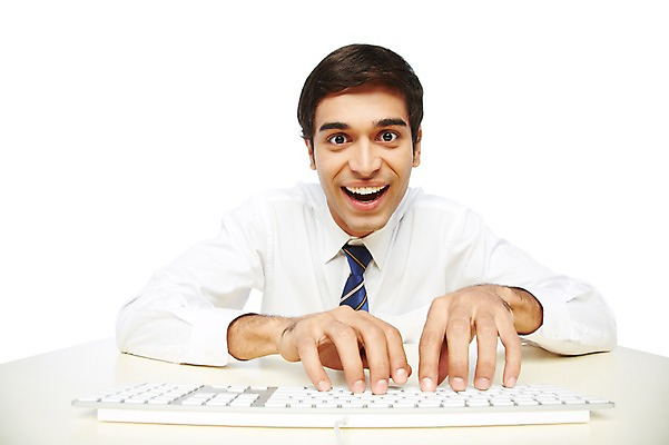 포토 JPG 스튜디오촬영 서양인 외국인 백인 해외기획촬영 2012년태국 남자 비즈니스 실내 표정 스마트라이프 한명 미소 웃음 누끼 사람 정장 상반신 20대 성인 앞모습 비즈니스라이프 웹서핑 타이핑 키보드 직장인 비즈니스맨 유머 스마트 책상 코믹 성인남자한명만 국내포토 직업 1 라이프스타일 옷 감정 뷰포인트 가구 컨셉 인종 청년 내부 남자한명만 성인남자만 파일형식