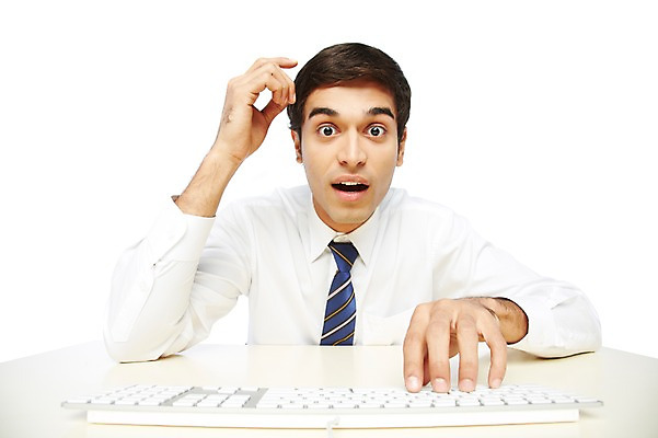 포토 JPG 스튜디오촬영 서양인 외국인 백인 해외기획촬영 2012년태국 남자 비즈니스 실내 표정 스마트라이프 한명 누끼 사람 정장 상반신 20대 성인 앞모습 비즈니스라이프 놀람 웹서핑 타이핑 키보드 직장인 비즈니스맨 유머 스마트 책상 코믹 성인남자한명만 국내포토 직업 1 라이프스타일 옷 감정 뷰포인트 가구 컨셉 인종 청년 내부 남자한명만 성인남자만 파일형식