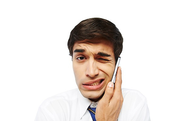 포토 JPG 스튜디오촬영 서양인 외국인 백인 해외기획촬영 2012년태국 남자 비즈니스 실내 표정 스마트라이프 한명 들기 누끼 사람 정장 상반신 20대 성인 앞모습 비즈니스라이프 스마트폰 핸드폰 직장인 비즈니스맨 유머 찡그림 스마트 코믹 통화 성인남자한명만 국내포토 직업 1 라이프스타일 옷 감정 뷰포인트 컨셉 모션 인종 청년 내부 전자제품 스마트기기 남자한명만 성인남자만 파일형식