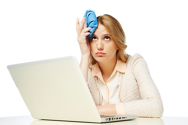 포토 JPG 스튜디오촬영 서양인 외국인 백인 해외기획촬영 2012년태국 여자 비즈니스 실내 건강 스마트라이프 한명 들기 누끼 사람 상반신 20대 성인 앞모습 비즈니스라이프 노트북 고통 올려보기 웹서핑 직장인 비즈니스우먼 스마트 책상 두통 얼음주머니 인터넷중독 여자만 여자한명만 성인여자만 청년만 청년여자만 성인한명만 청년여자한명만 성인여자한명만 성인만 국내포토 직업 1 라이프스타일 감정 뷰포인트 가구 컨셉 모션 인종 청년 내부 전자제품 질병 주머니 중독 파일형식