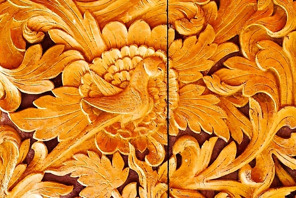 포토 JPG 해외이미지 전통 아시아 문화 조각 패턴 불교 태국 미술 사람없음 목재 장식 갈색 골동품 기둥 업무 황금 고급 심볼 대나무 묘사 앵무새 강렬 옛날 핸드메이드 해외202004 해외포토 나무 건축 나라 종교 컬러 컨셉 무늬 재료 조류 문화예술 작업 파일형식 이미지허브