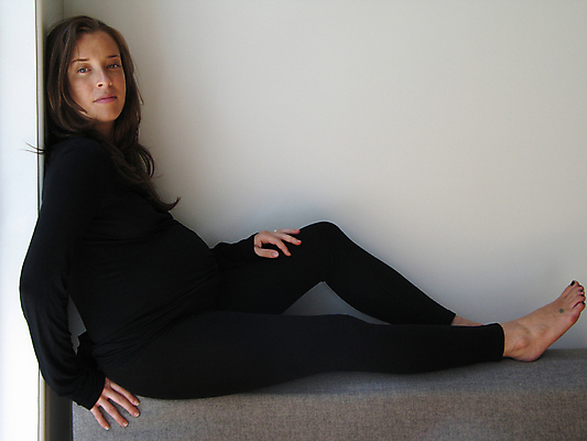 포토 JPG 해외이미지 모양 여자 어린이 선 의자 해부 엄마 함께함 건강 한명 희망 임신 오븐 몸무게 큼 가슴 기적 날씬함 피부 적재 광 번 해외202004 해외포토 1 감정 빵 가구 컨셉 의학 가족 사람 신체부위 가전제품 크기 몸매 파일형식 이미지허브