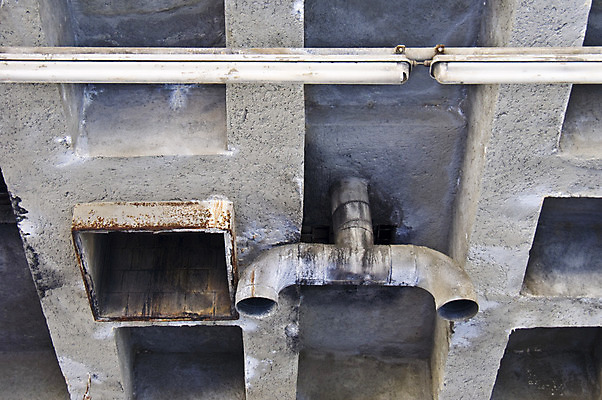 포토 JPG 해외이미지 산업 백그라운드 사람없음 금속 도구 버리기 오브젝트 부식 옛날 철강 해외202004 해외포토 모션 재질 파일형식 이미지허브