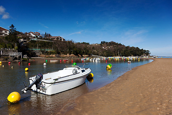 포토 JPG 해외이미지 유럽 바다 여행 자연 풍경 사람없음 물 맑음 운명 보트 스페인 습지 내추럴 해외202004 해외포토 자연요소 나라 배_교통 날씨 생태계 파일형식 이미지허브