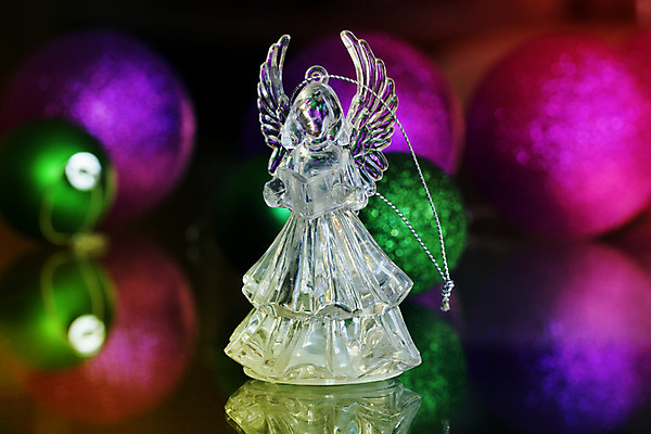 포토 JPG 해외이미지 계절 별 백그라운드 크리스마스 겨울 와인잔 목걸이 공 유리 탁자 휴가 조명 프레임 선물 미술 사람없음 장식 초록색 파란색 빛 우주 종 축하 황금 구슬 여의주 해외202004 해외포토 자연요소 기념일 컬러 가구 컨셉 술잔 장신구 재질 문화예술 파일형식 이미지허브