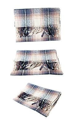 포토 JPG 해외이미지 전통 옷 여자 분홍색 백그라운드 무지개 미술 성인 사람없음 빨간색 초록색 빛 유행 목도리 추위 가을 흰색 직물 그리기 고급 우아함 매끈함 자주색 실크 오브젝트 질감 부드러움 고립 앞머리 스타일 해외202004 해외포토 자연요소 헤어스타일 잡화 계절 컬러 컨셉 모션 문화예술 사람 감각 파일형식 이미지허브