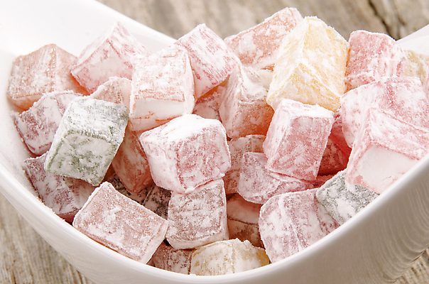 포토 JPG 해외이미지 그릇 실내 근접촬영 사람없음 달콤 담기 로쿰 나무배경 해외202004 해외포토 식기 뷰포인트 백그라운드 모션 디저트 내부 맛 터키음식 파일형식 이미지허브