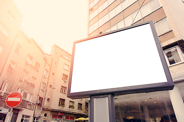 포토 JPG 해외이미지 디자인 배너 외관 백그라운드 비즈니스 텍스트 새로움 거리 광고판 사람없음 야외 가로 빛 강 도시풍경 반사 우주 탑 항구 검은색 어둠 공백 방 수확 흰색 램프 도시 메시지 큼 전시회 사인 상업 장면 스카이라인 빛망울 마케팅 해외202004 해외포토 건축물 컬러 컨셉 농업 교통시설 조명 알림판 풍경 전시 크기 판 파일형식 이미지허브