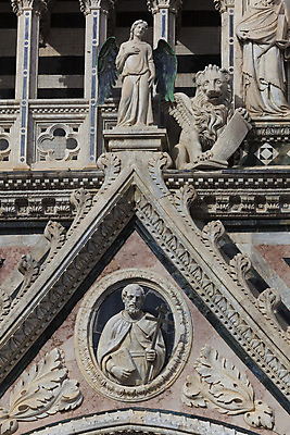 포토 JPG 해외이미지 유럽 종교 조각 여행 사람없음 숫자 성당 교회 이탈리아 도시 역사 묘사 시에나 옛날 토스카나 해외202004 해외포토 문자 나라 종교건축 건물 파일형식 이미지허브