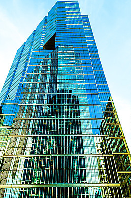 포토 JPG 해외이미지 구름 직업 디자인 여행 백그라운드 비즈니스 창문 유리 하늘 새로움 주택 직장 사람없음 야외 건물 금융 파란색 빛 사무실 반사 탑 고층빌딩 거울 성장 도시 도심 큼 상승 철강 콘크리트 수평선 해외202004 해외포토 자연요소 건축물 컬러 컨셉 회사 재질 빌딩 경제 크기 파일형식 이미지허브