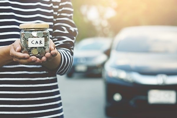 포토 JPG 해외이미지 손 백그라운드 컨셉 돈 비즈니스 손가락 자동차 태국 성공 사람없음 금융 경제 쌓기 동전 저축 수확 잡기 항아리 절약 황금 구매 주식 심볼 사인 시작 투자 유지 개발 많음 해외202004 해외포토 아시아 육상교통 농업 모션 신체부위 쇼핑 도자기 재산 파일형식 이미지허브