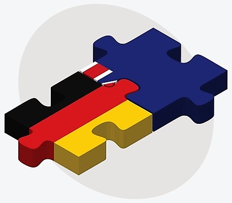 EPS 해외이미지 유럽 조각 섬 컨셉 일러스트 관계 협력 함께함 독일 샌드위치 사람 그래픽 3D 깃발 퍼즐 연결 접속 오브젝트 흰배경 베를린 나눔 해결 남쪽 고립 공화국 전국 정부 정치 조지아 통일 해외202004 해외일러스트 나라 음식 백그라운드 흰색 방향 디지털합성 동유럽 파일형식 벡터 이미지허브