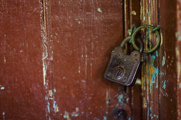 포토 JPG 해외이미지 디자인 백그라운드 컨셉 열쇠 날씨 주택 자물쇠 경비 안전 사람없음 건물 목재 갈색 문 금속 수확 골동품 시골 오픈 구멍 재산 닫기 보호 철 심볼 부식 시작 질감 복고 잠금 보안 대문 열쇠구멍 사생활 옛날 진짜 철강 해외202004 해외포토 나무 건축물 컬러 농업 재료 모션 재질 금융 파일형식 이미지허브