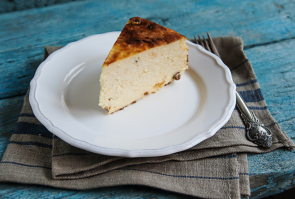 포토 JPG 해외이미지 디저트 실내 사람없음 식탁보 치즈케이크 나무배경 해외202004 해외포토 음식 백그라운드 내부 케이크 파일형식 이미지허브