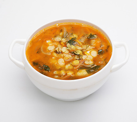 포토 JPG 해외이미지 접시 음식 사람없음 컵 저녁식사 사발 수프 냄비 완두콩 채식주의자 핸드메이드 해외202004 해외포토 식기 콩 식사 사기그릇 솥 채식 파일형식 이미지허브