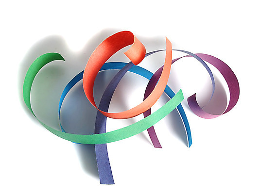 포토 JPG 해외이미지 리본 종이 백그라운드 오렌지 휴가 매달리기 사람없음 장식 초록색 파란색 컬러풀 파티 보라색 화환 활발 흰색 고명 고리 닫기 묘사 활 고립 해외202004 해외포토 꽃 컬러 컨셉 과일 모션 이벤트 파일형식 이미지허브