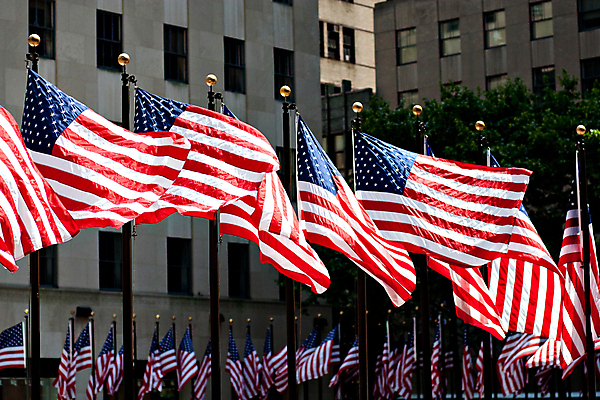 포토 JPG 해외이미지 별 문화 물결 바람 사람없음 빨간색 파란색 미국 줄무늬 흰색 축하 깃발 민주주의 군용 애국심 휘장 독립 독립기념일 해외202004 해외포토 자연요소 기념일 컬러 컨셉 북아메리카 무늬 날씨 군대 파일형식 이미지허브