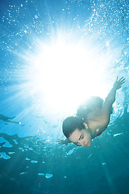 포토 JPG 해외이미지 바다 섬 여행 아프리카 자연 표면 휴가 한명 햇빛 태양 수중 수면 다이빙 인도양 모리셔스 해외202004 해외포토 자연요소 1 나라 사람 물 수영 생태계 수중스포츠 파일형식 이미지허브