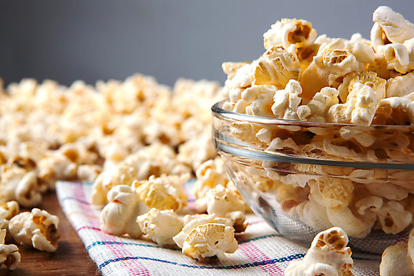 포토 JPG 해외이미지 음식 공 디저트 패스트푸드 건강 옥수수 요리 사람없음 쿠키 과자 황금 달콤 맛 아침식사 정크푸드 굽기 팝콘 소금 흙더미 점심식사 많음 해외202004 해외포토 컨셉 곡류 식사 흙 인스턴트 구이 파일형식 더미 이미지허브